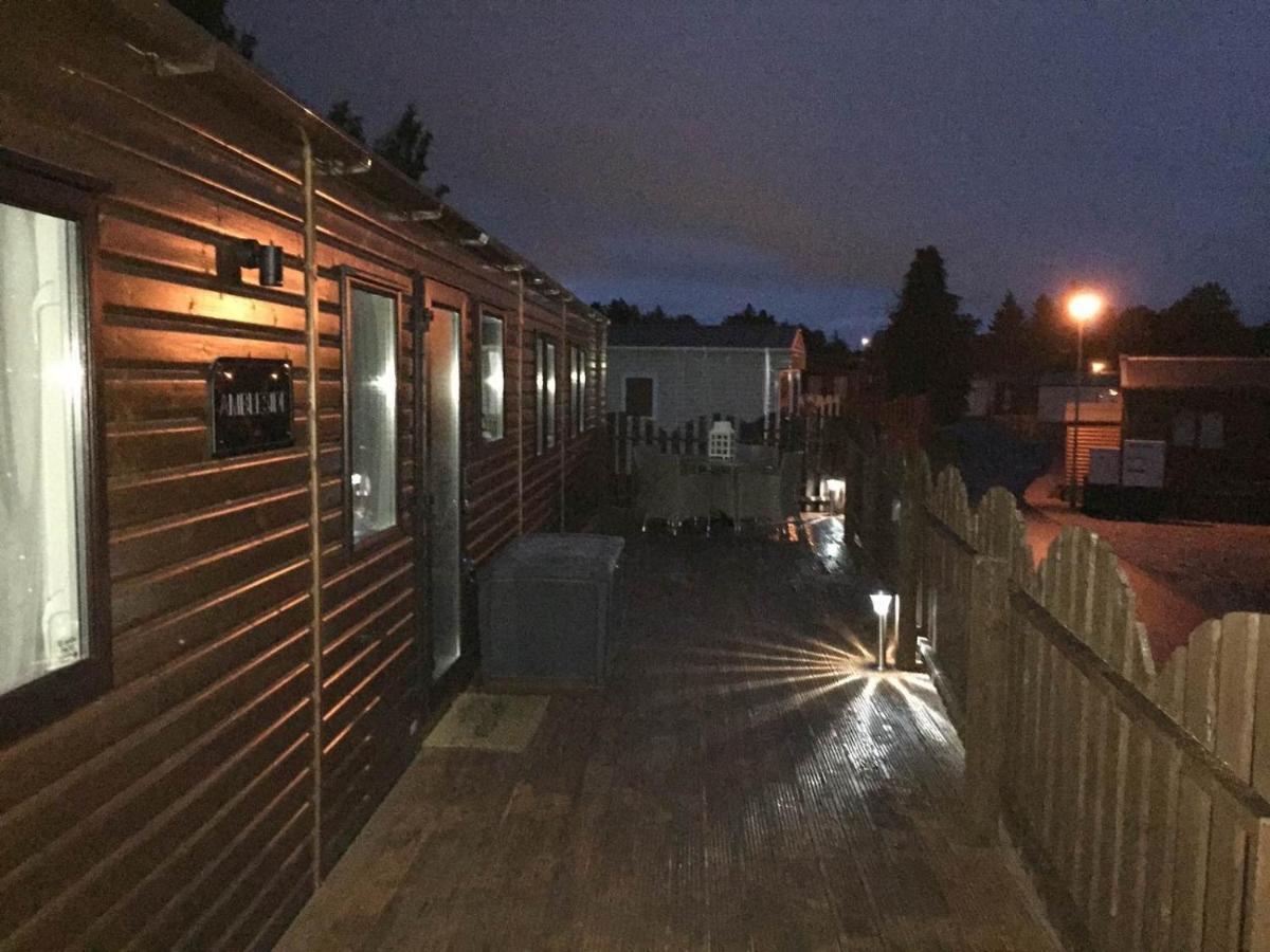 Cairn View Chalet Villa Авимор Екстериор снимка